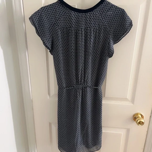 H&M Pattern Dress - Picture 2 of 3